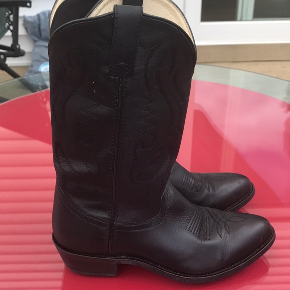 Smoky mountain black leather in great condition - Picture 2 of 8